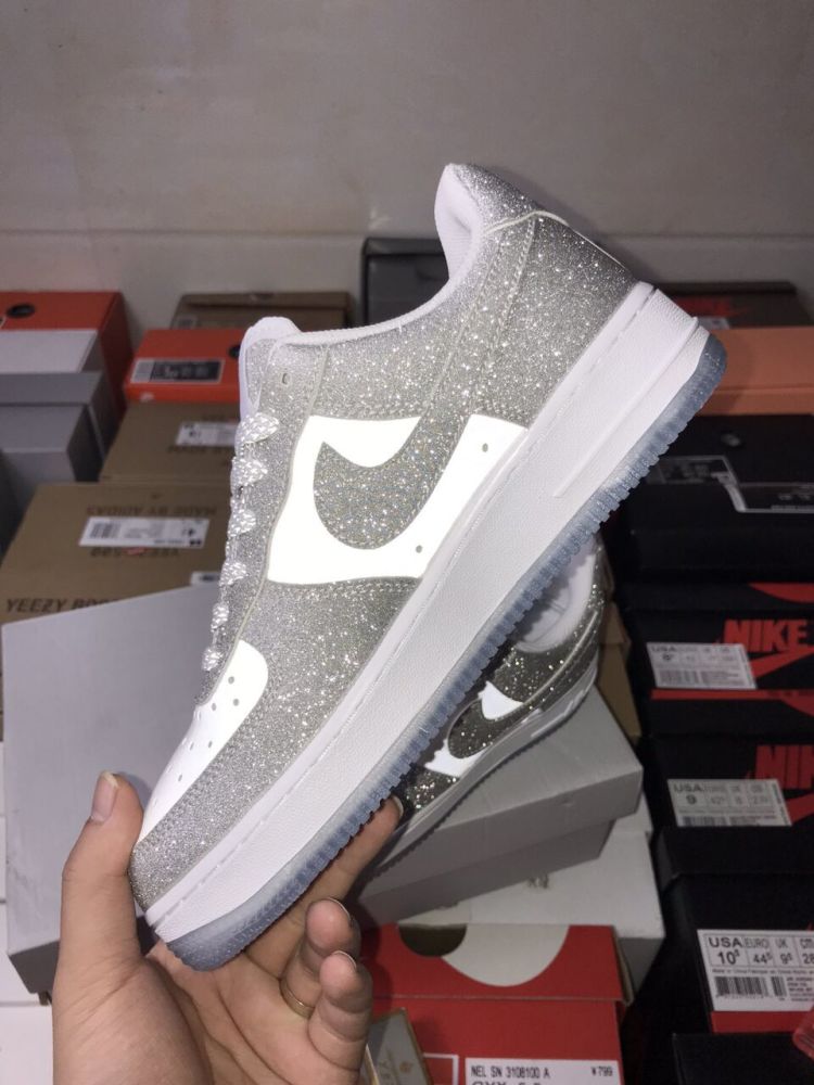 又一款可以当婚鞋的神鞋耐克af1满天星开箱细节测评