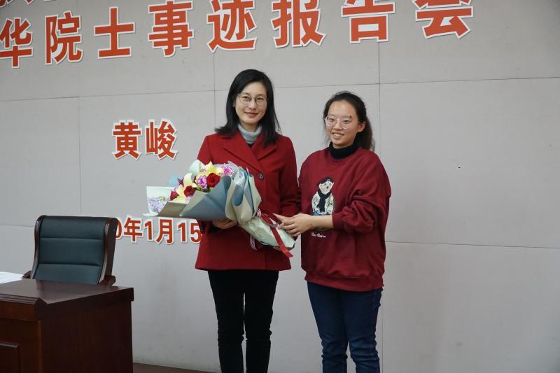 女儿揭秘黄旭华"消失"的荒岛30年,原来第一代核潜艇总设计师身边有"