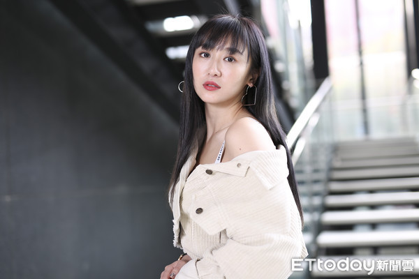 蔡小洁忧郁症复发5次:我呼吸都惹人厌