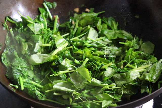 清炒豆尾菜的做法