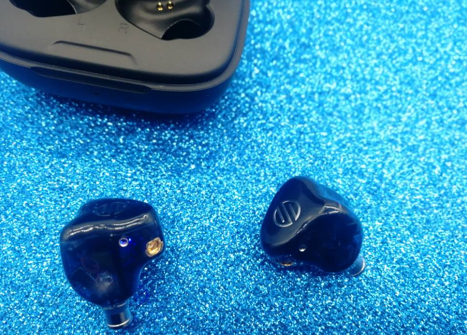 楼氏双动铁 mmcx两用耳机重新定义hifi蓝牙,bgvp q2真无线