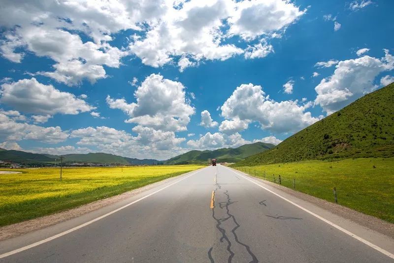 不施粉黛,就美出天际!江南再美,也敌不过