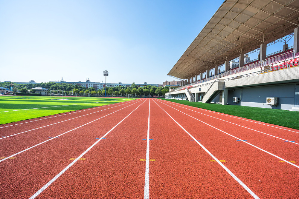 2020广州中考体育实心球考试内容及动作技巧