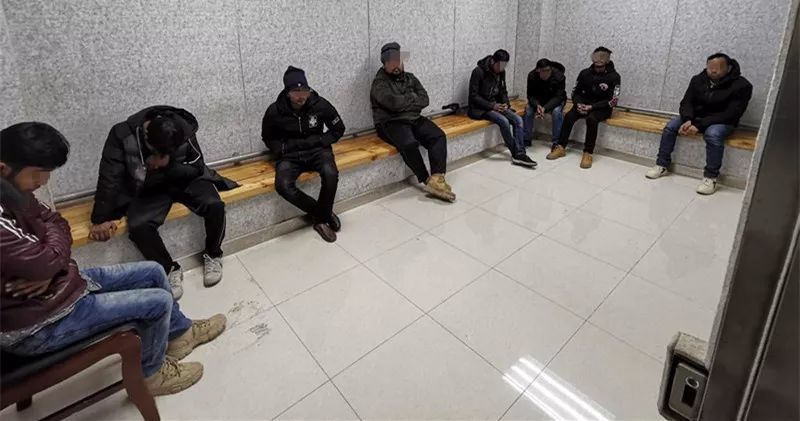 启东警方在群租房专项治理中查获10名非法