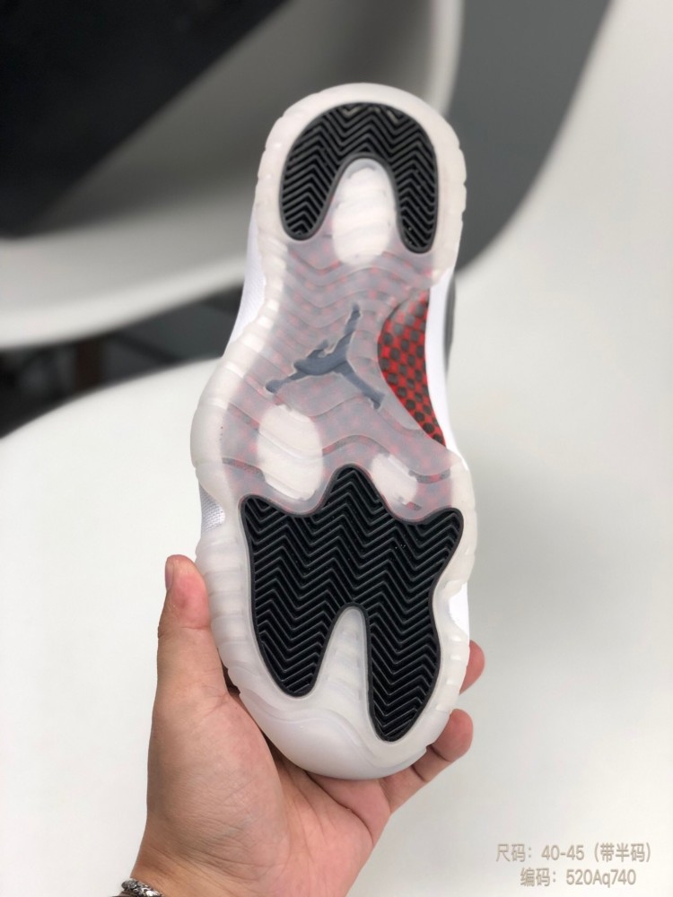 漆皮 荔枝头层 真碳板aj11限定款经典黑白大魔王!