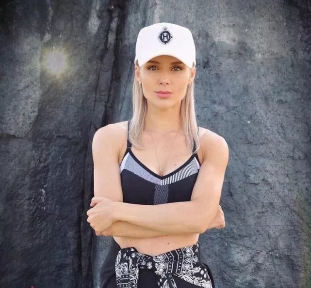 播求的绯闻女友竟是泰拳女神?颜值远超举牌女郎!