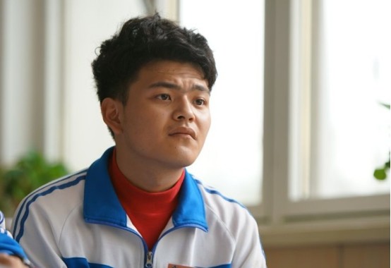 初中"混混"都不敢惹的3种学生,表面老实,暗地却是"大佬"