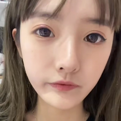 套路璐呛声质疑,称与王乐乐在一起不卑微,但现在生