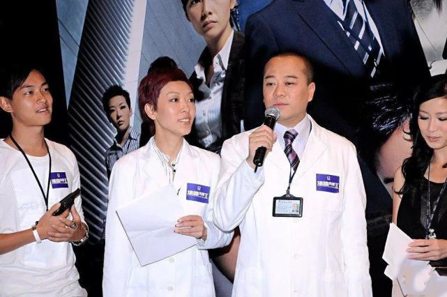 之后又于《法证先锋》里塑造了优雅知性的女法医莫淑媛
