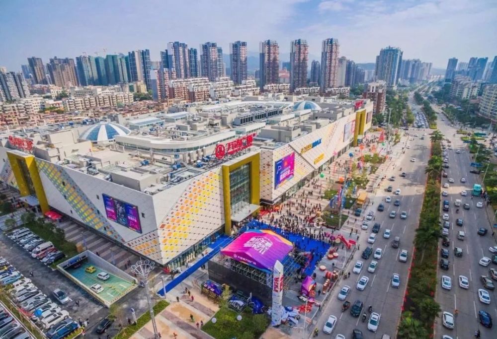 开发商介绍: 惠州大亚湾卓洲投资集团总部设在深圳,拥有全资,控股及