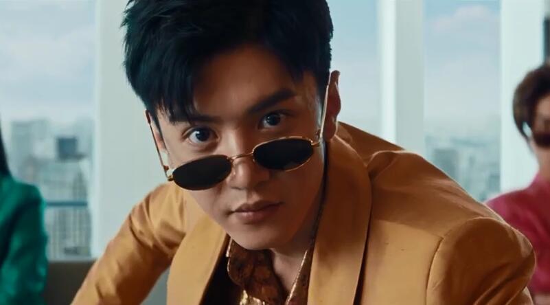 在剧中,野田昊二反复研究了大鹅提供的关于阿吉当年被杀时候行车记录