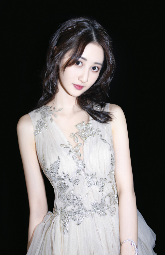 女神马泽涵第6095期美图潮流欣赏