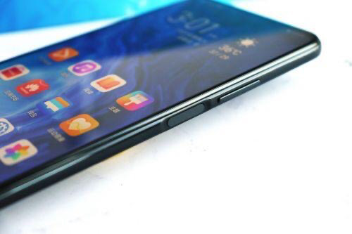 荣耀9x说:华为畅享10plus是最不值得购买的华为手机!