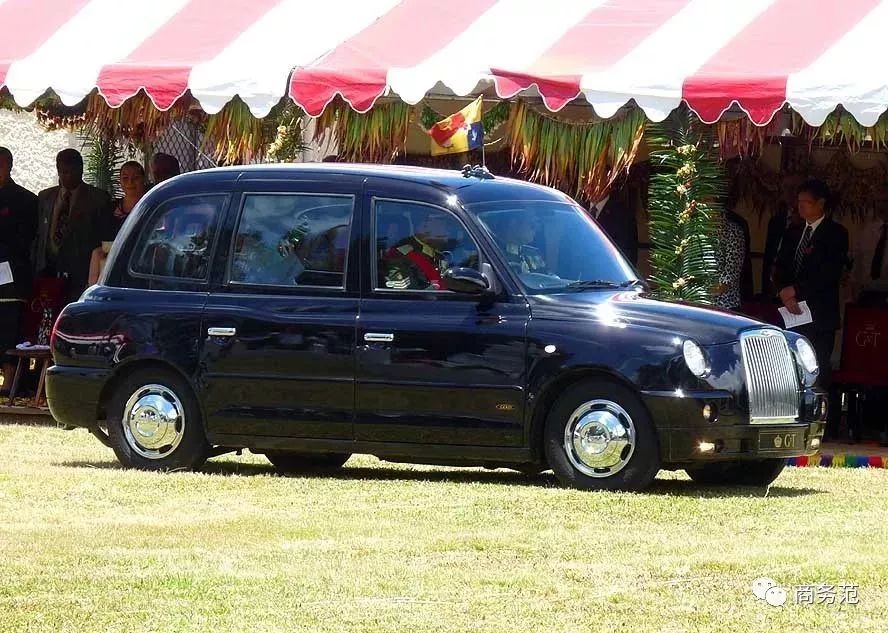93岁英国女王开捷豹路虎,文莱苏丹7000辆豪车,王室爱开啥车?
