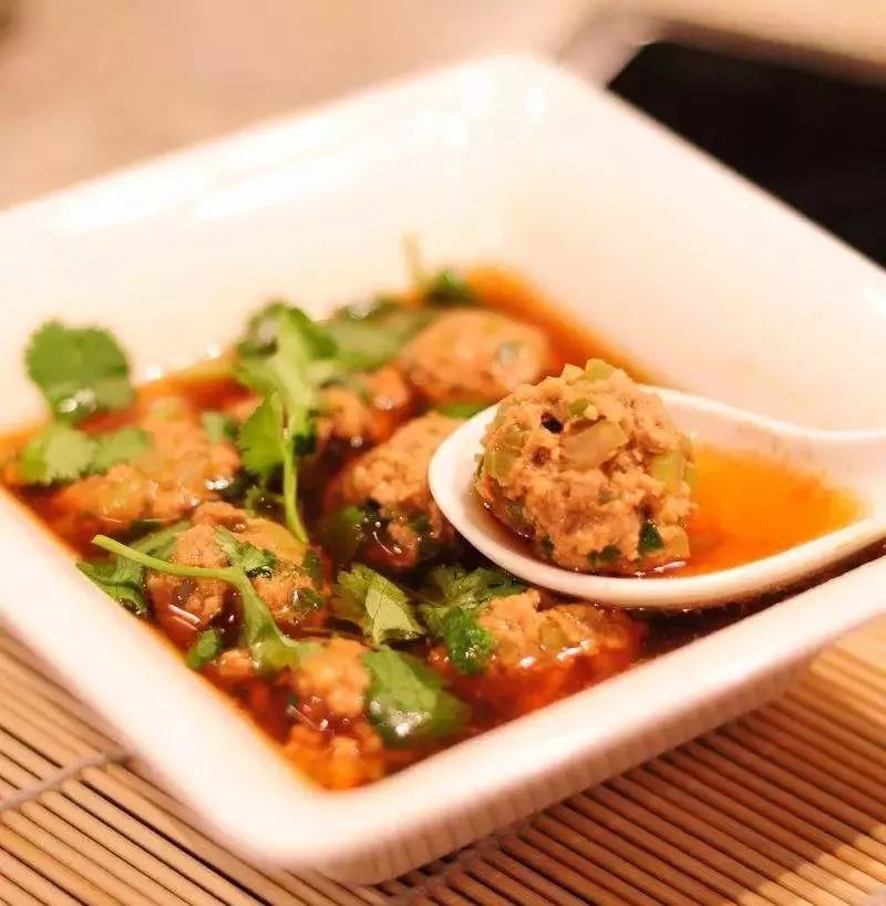 过年了想念滕州家里的特色名菜之丸子汤