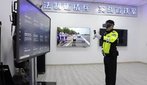 南京交警:创新体制机制 应用科技手段 有力推进