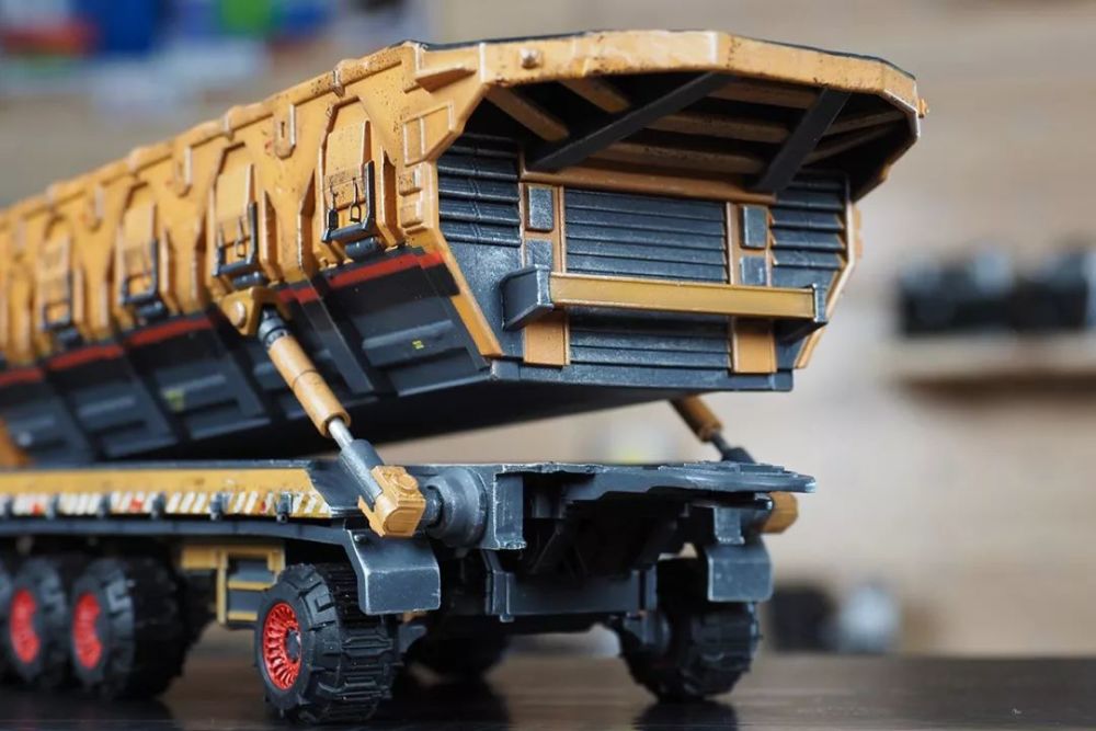 《流浪地球》cn373号斗式运载车模型入手!_腾讯新闻