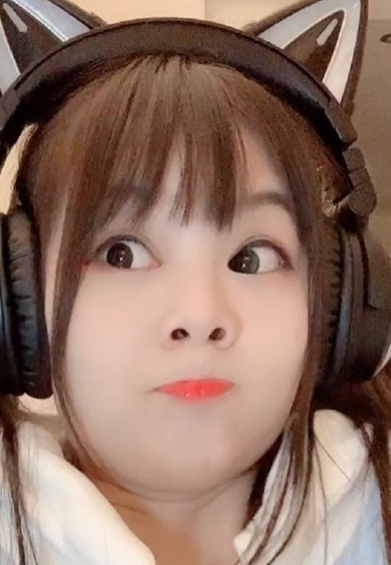 火线妹身高翻车看清她的全身照后万千粉丝原地脱粉