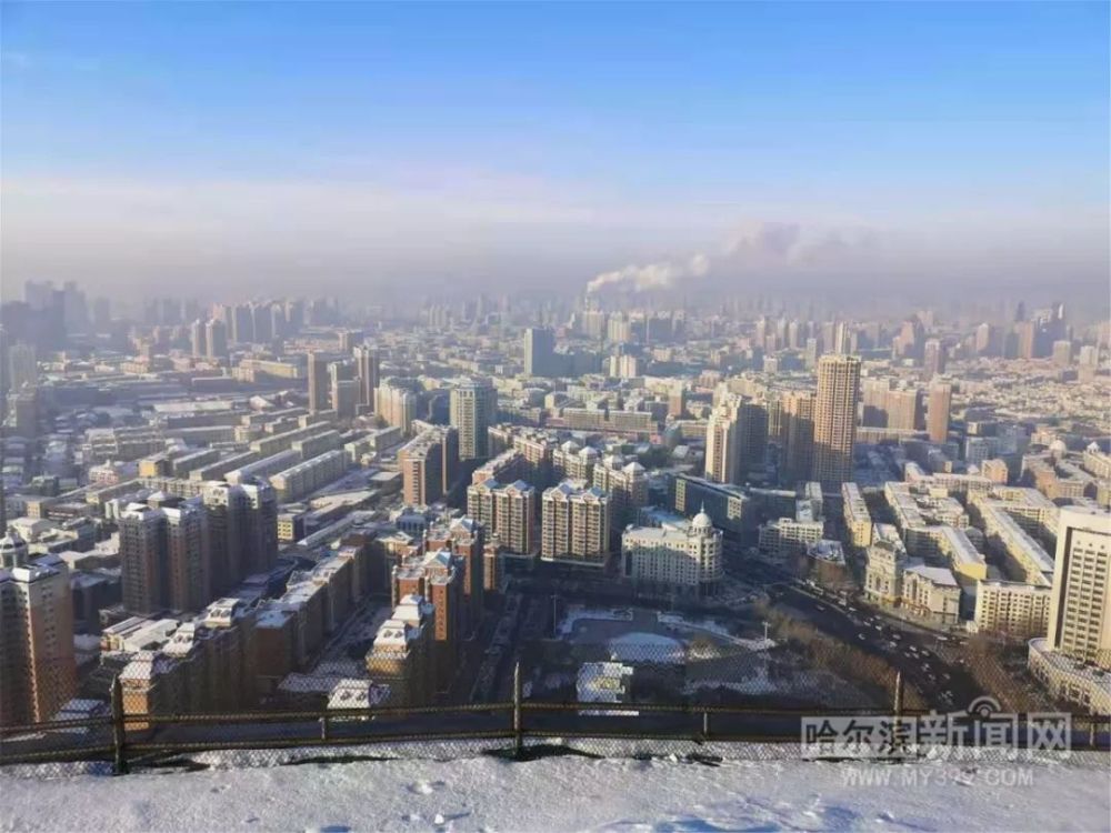 预警 重型货车四环内禁行 根据监测实况和预报,哈尔滨市区扩散条件