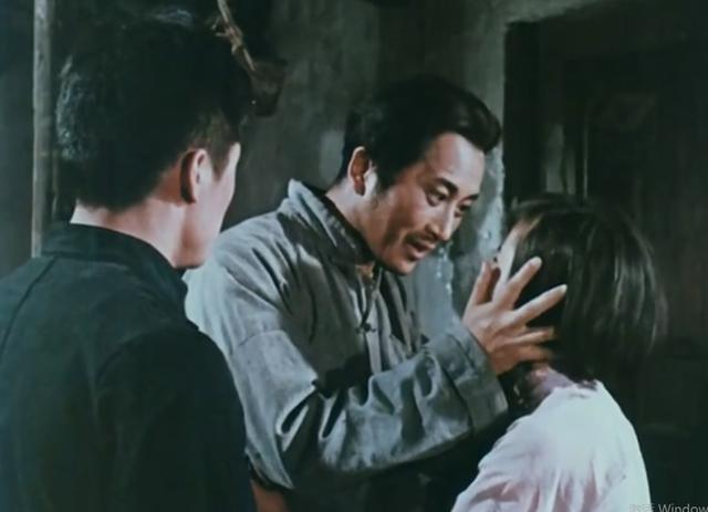 水华导演的革命家庭中的三个孩子他们的扮演者去向如何