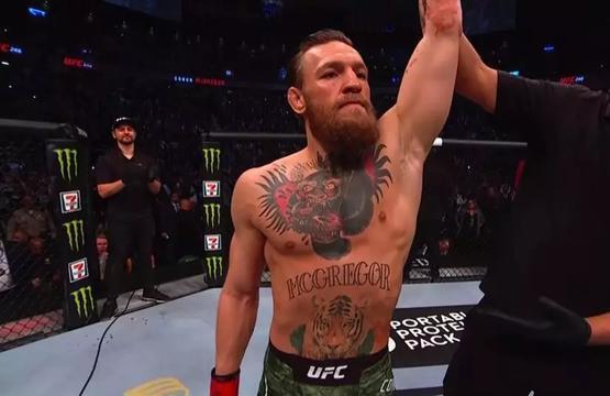 ufc排名2020中量_UFC今日讯10.23—太扯了,八连胜被移出排名