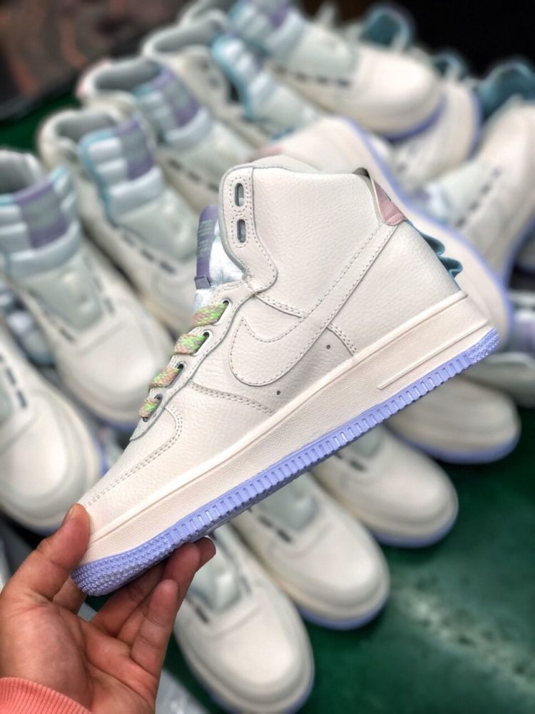 配色太温柔了满满的少女心耐克af1独角兽开箱细节测评