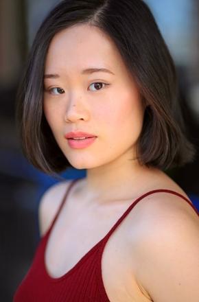 凯莉·玛丽·陈凯莉·玛丽·陈(kelly marie tran)出生在圣地亚哥,是