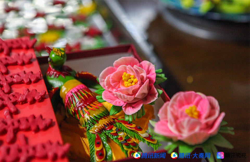 黄陵面花的非遗新生代90后小伙面团捏万物