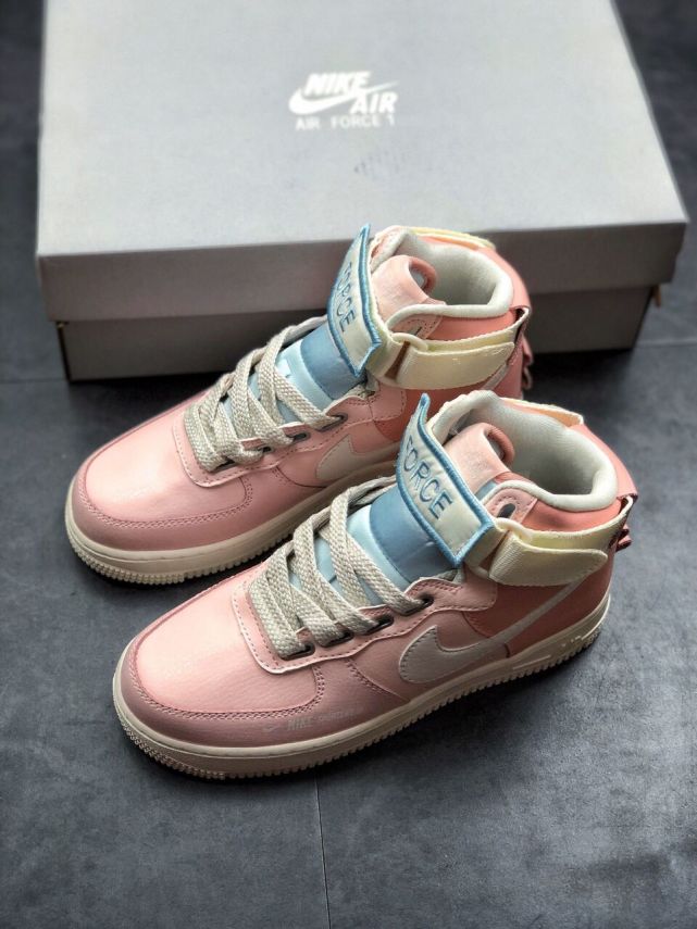 这款配色粉嫩十足小仙女必备耐克af1樱花粉高帮开箱测评