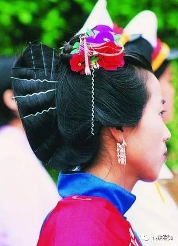 福建湄洲"妈祖髻"盘发教程 | 传统发髻资料分享14