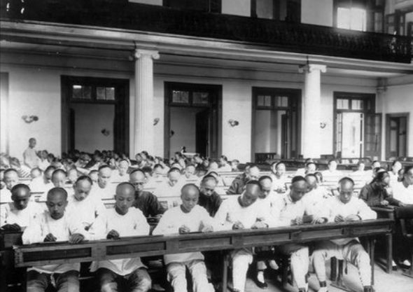 废除科举兴立学堂是中国历史上的一场没有流血的颠覆性的革命