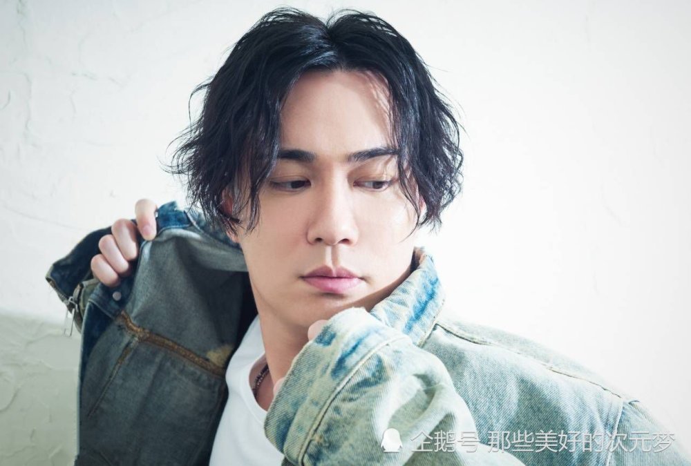 事业与恋爱两丰收 动漫歌手lisa宣布完婚 工具是大家熟知的艺人 曙光健康网