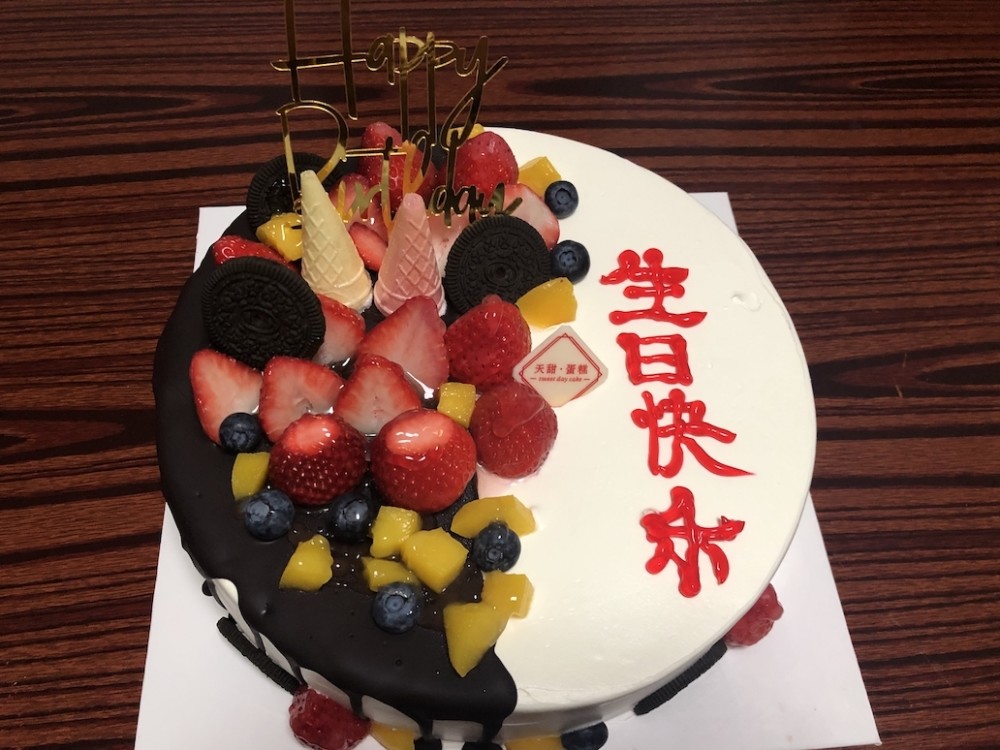 51岁生日的他远赴武汉,在隔离病房里忙碌着