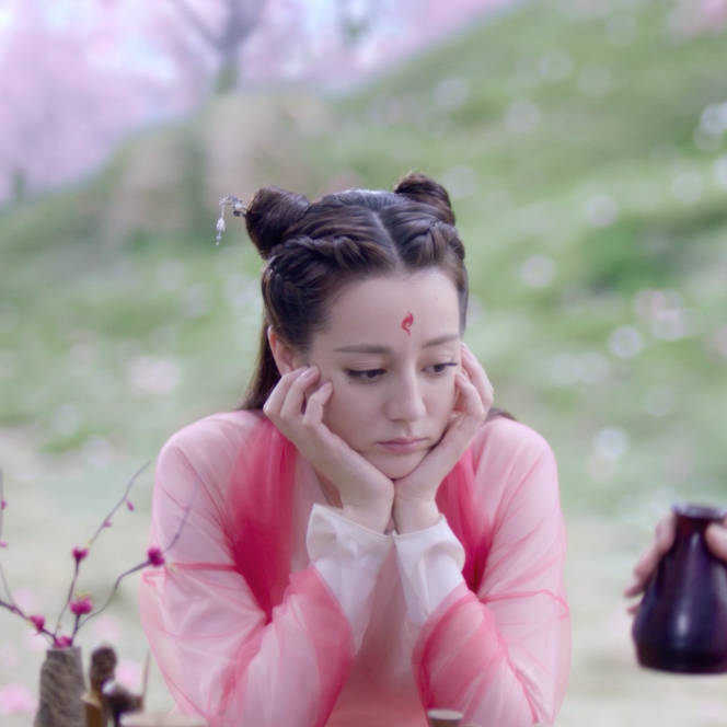 是造型问题还是颜值下降?迪丽热巴被说老了很