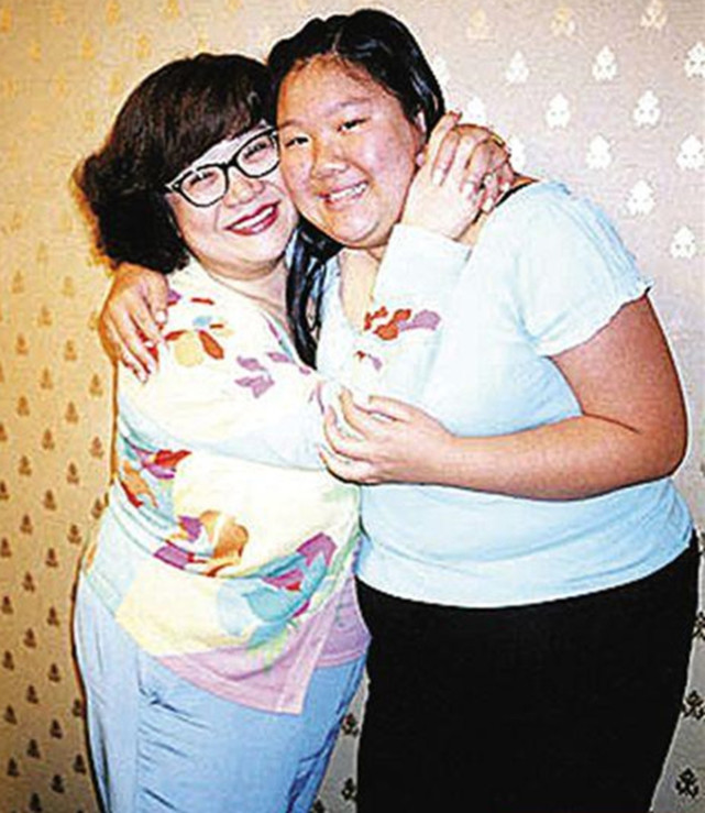 向华胜45岁前女友近照,身材苗条气质佳,曾帮200斤郑欣宜变女神