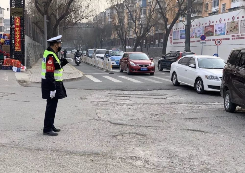 疫情在前,山西公安交警不退!