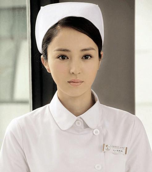 护士服的演变史原来是修女服的延续叙述纯洁温婉白衣天使故事