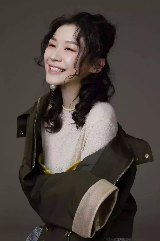 金靖成央视春晚最大惊喜被吐槽演技夸张最经典一幕黄晓明亲自设计