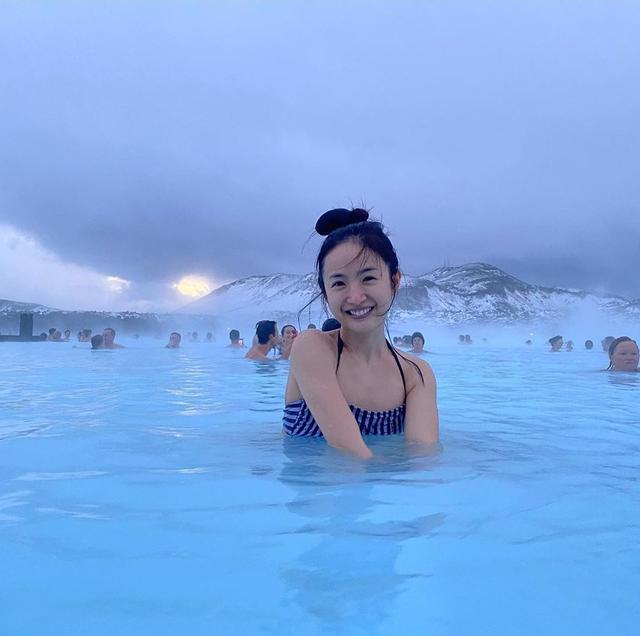 37岁林依晨晒素颜泡温泉照，粉丝大赞仍似少女（图） - 4