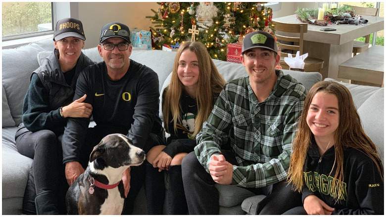 科比坠机事故已有7人确定身份传奇教练一家三人遇难