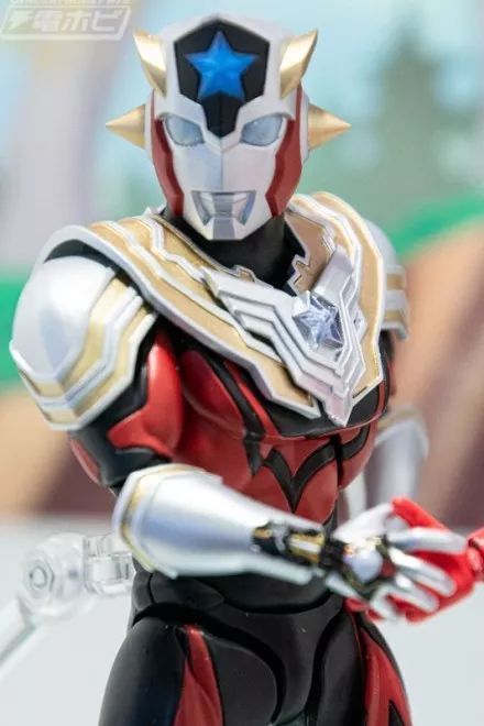 shf泰塔斯奥特曼试作品,霸气肌肉强壮无比!