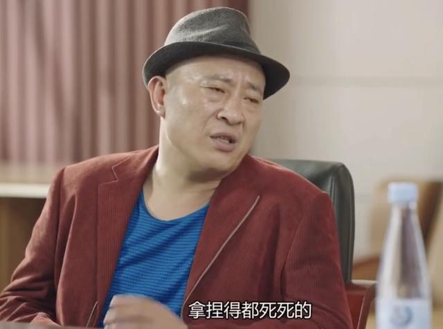 零下20度“谢广坤”穿短袖站在室外！被曝捐款5万却遭嘲不如赵本山（组图） - 5