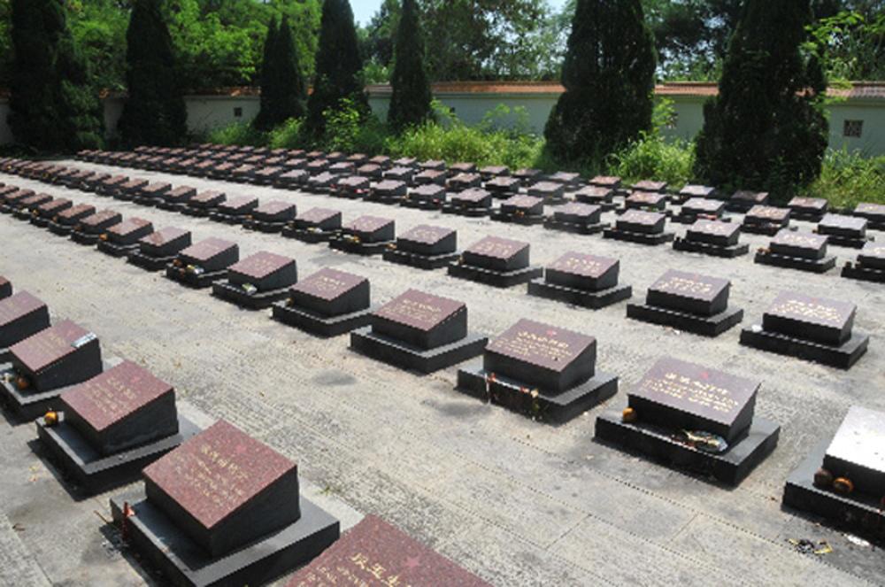 法卡山烈士陵园两大特点一是烈士大多19岁二是班长特别多