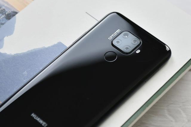 被低估的华为手机?麒麟810 20w快充跌至1399元!