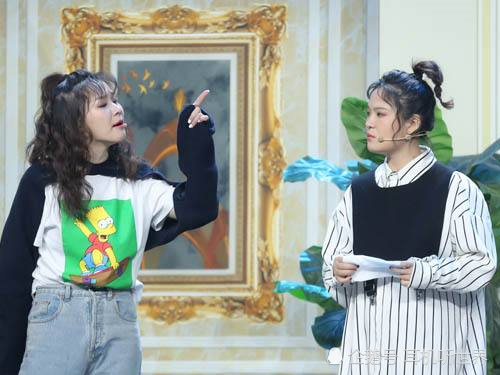 金靖上央视春晚一夜走红她的搭档刘胜瑛临时被换其实她也出演了