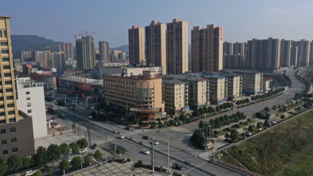 阴霾终将散去我们的城市依然美丽