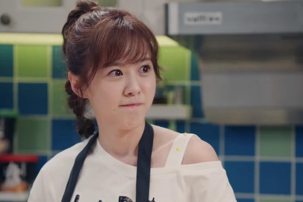 《爱5》滤镜到底有多厚?看35岁美嘉失去美颜滤镜后的真实颜值,一言难