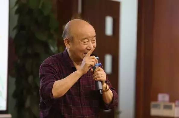 上海家喻户晓的老娘舅李九松走了谢谢侬带来的欢乐和笑声