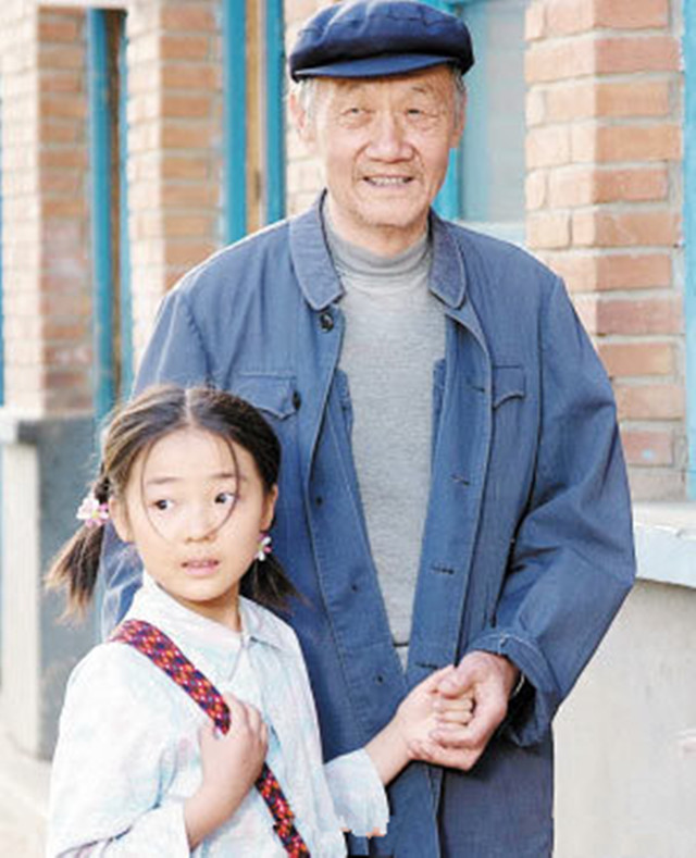 老戏骨田成仁去世享年93岁,在催泪大剧《暖春》里饰演小花爷爷_腾讯