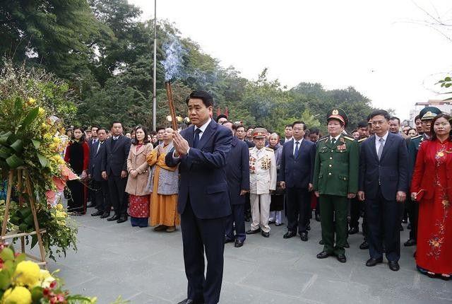 越南庆祝打败29万清军231周年真相是越南国王接受四大耻辱条约